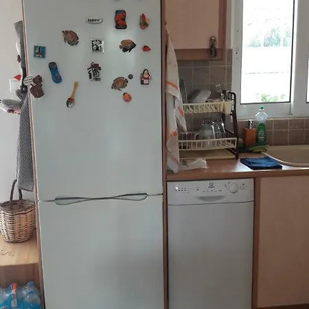 Pefkias Apartman Mánna